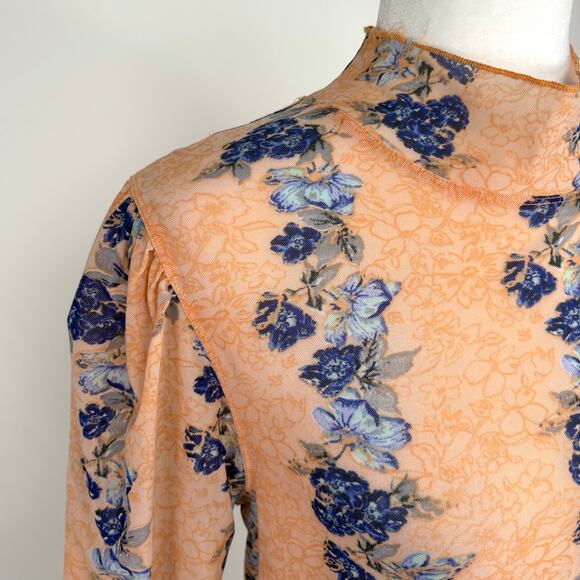 Free People Amber Sheer Floral Long Sleeve Top Size Large - Picture 4 of 12